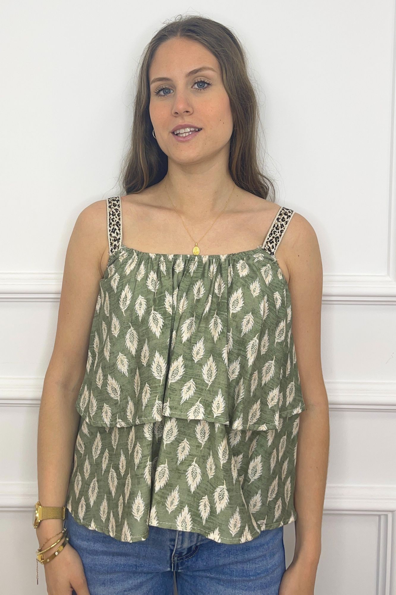 BLUSA VOLANTE ESTAMPADA VERDE