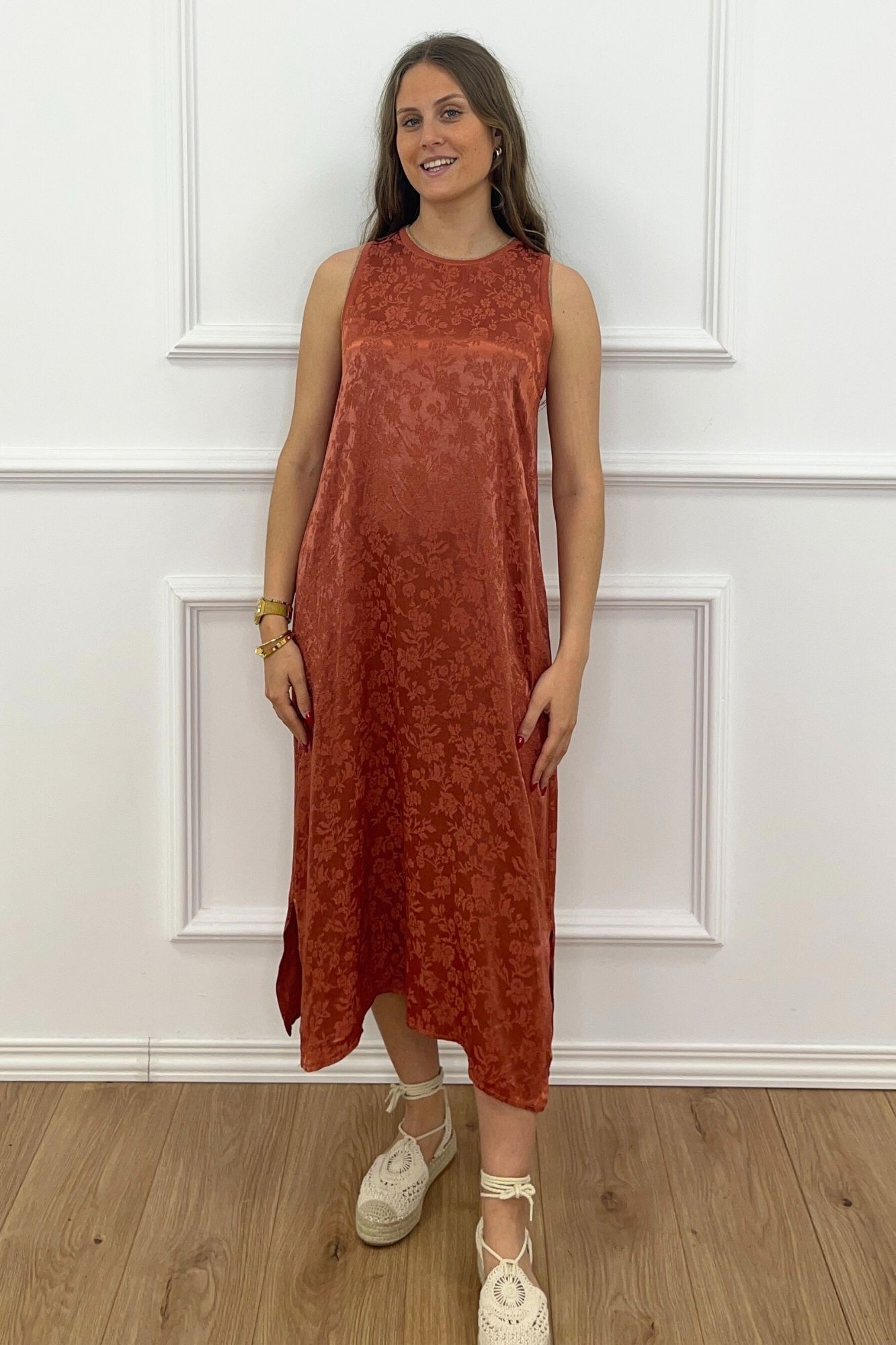 copy of VESTIDO DRAPEADO VOLANTE - FRESA