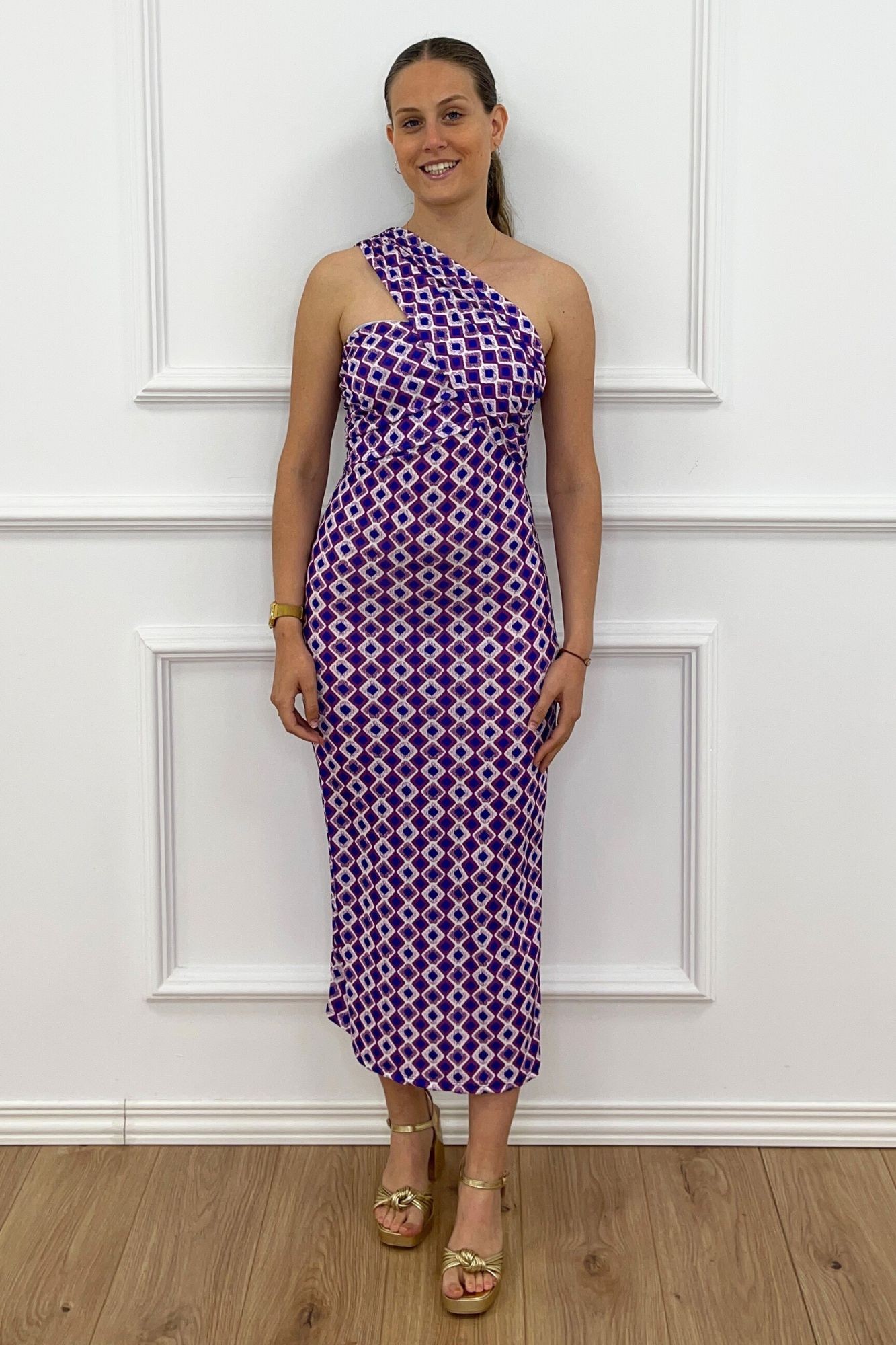 copy of VESTIDO DRAPEADO VOLANTE - FRESA