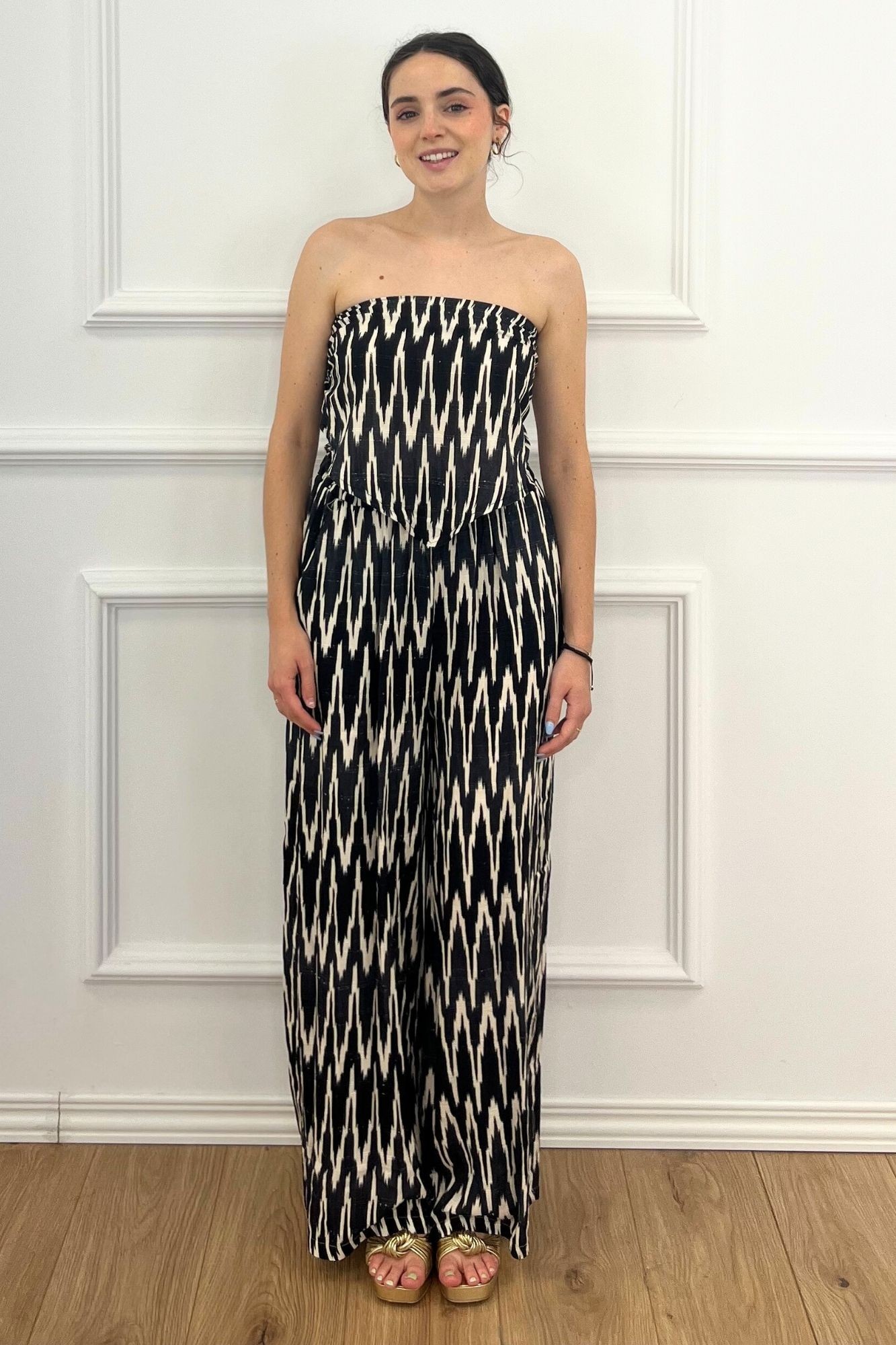 copy of CONJUNTO ESTAMPADO GEOMÉTRICO - NARANJA