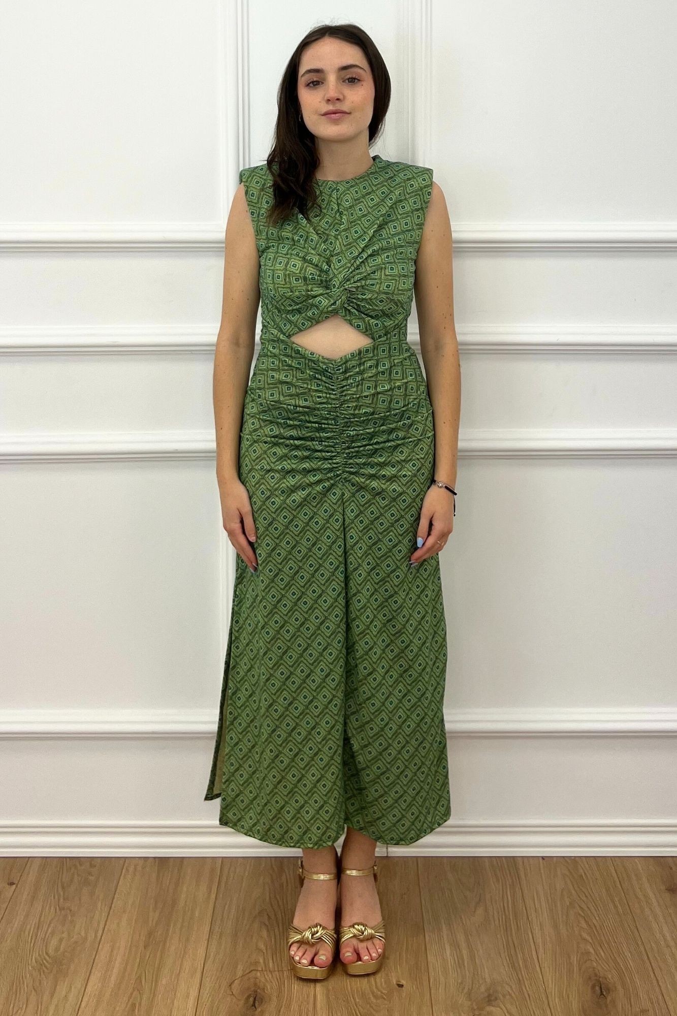 VESTIDO CUT OUT SHINE VERDE