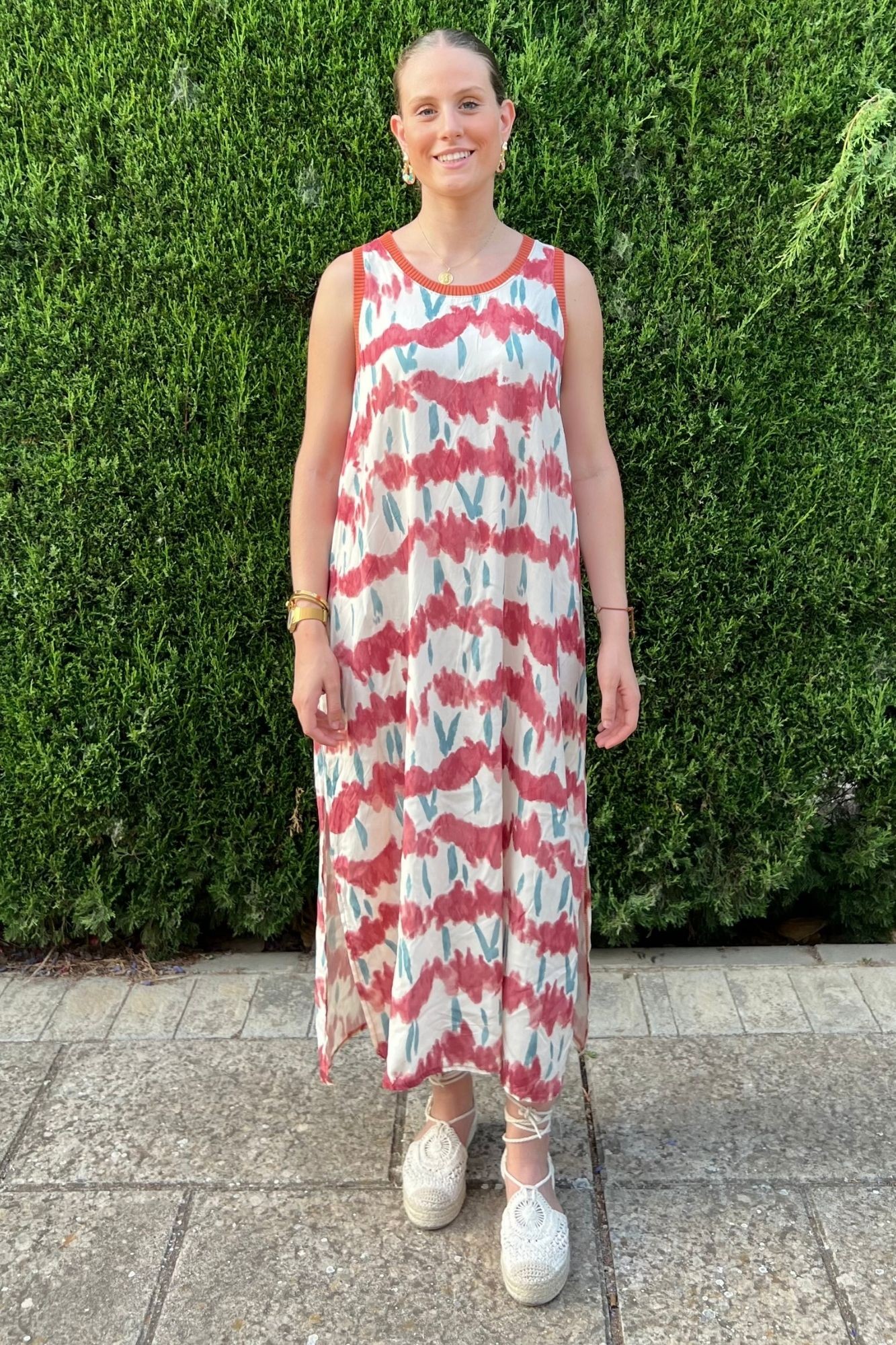 VESTIDO ESTAMPADO ABERTURAS