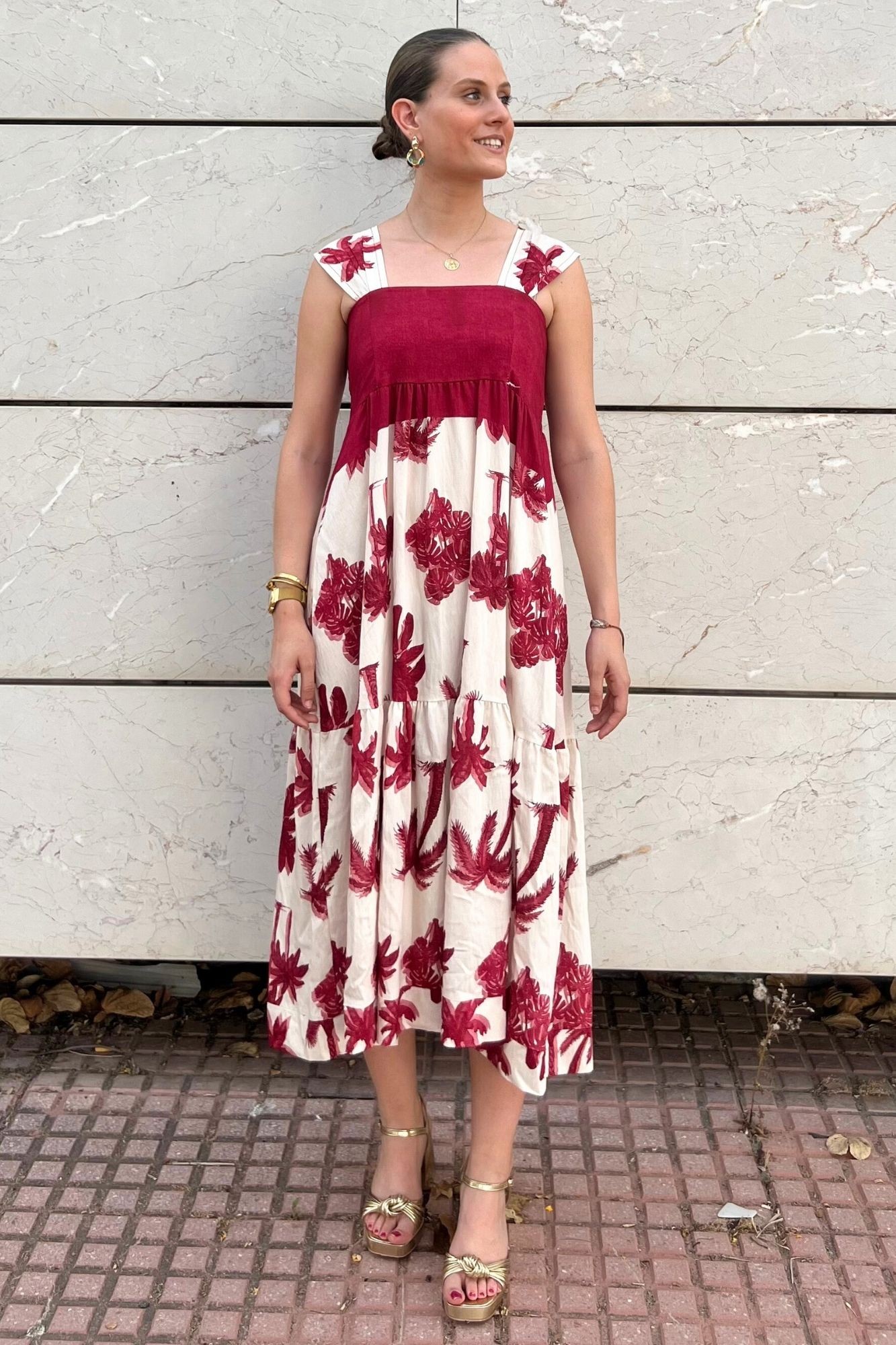 VESTIDO LARGO ESTAMPADO BURDEOS