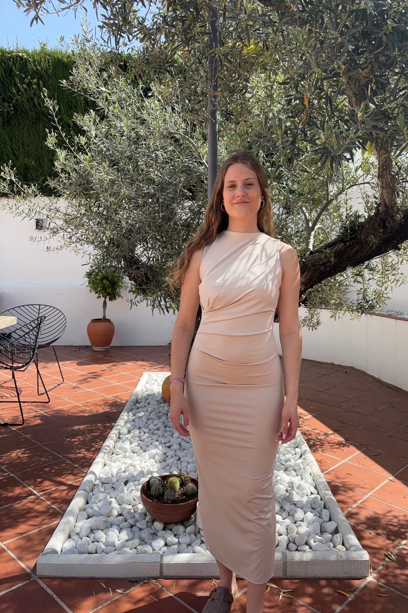 VESTIDO AITANA BEIGE